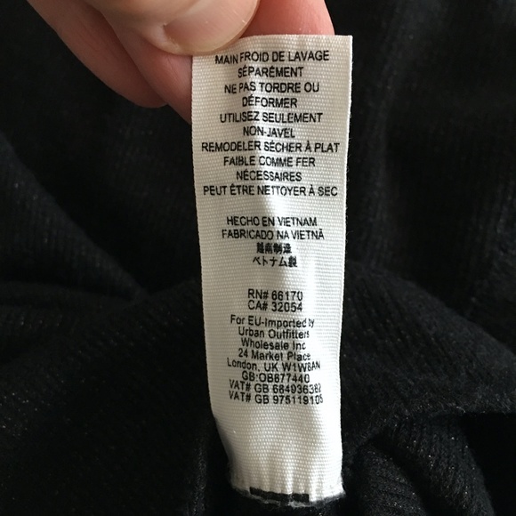 Free People Black  T/Neck Blouse Size XS - Picture 10 of 14